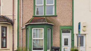 Updating in Victoria Park photo